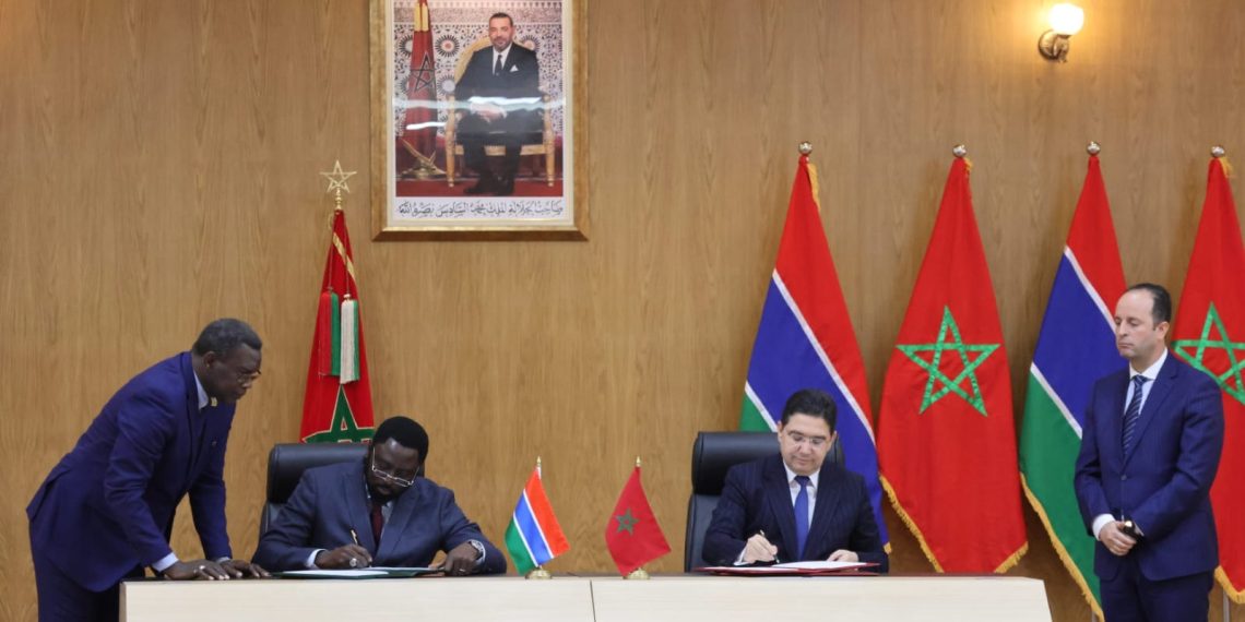 التوقيع بالداخلة على عدد من اتفاقيات التعاون ومذكرات تفاهم بين المغرب-غامبيا