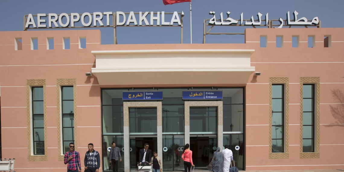 مطار الداخلة