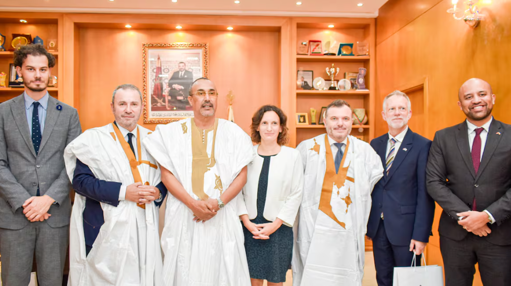 فرنسا تؤكد التزامها