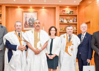 فرنسا تؤكد التزامها