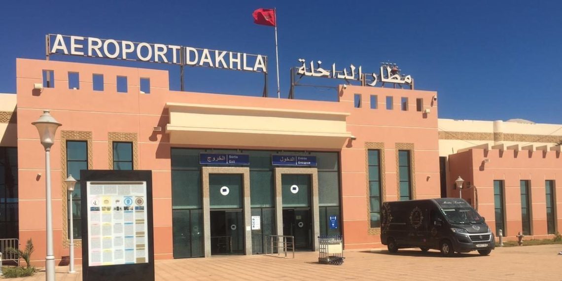 مطار الداخلة..